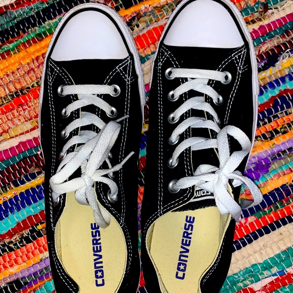 Converse All Stars- Chuck Taylors